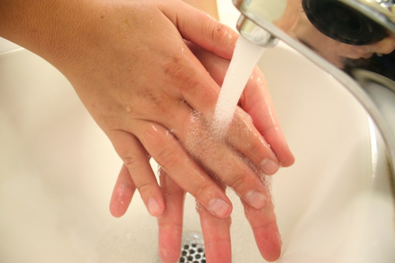 Zika Vírus - Lavando as mãos