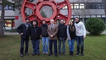 Projetos, convênios, bolsas e oportunidades para experiências de curta e longa duração no exterior