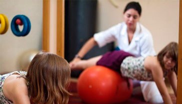 Curso conta com infraestrutura especializada, como a clínica de fisioterapia e laboratórios e anatomia e fisiologia