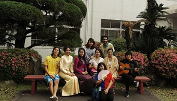 Projetos, convênios, bolsas e oportunidades para experiências de curta e longa duração no exterior
